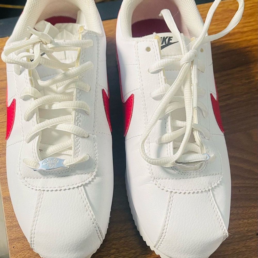 Nike White and Red Classic Sneakers